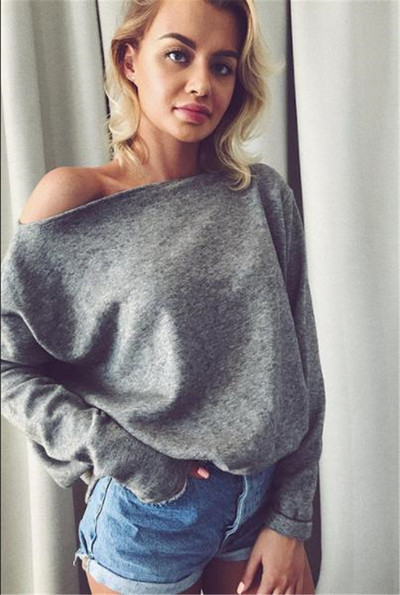 Pulover de dama modern cu umar cazut in mai multe culori