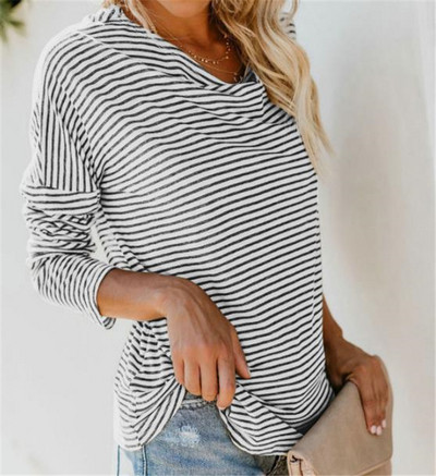 Lezser női csíkos blúz leesett váll