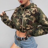 Мека камуфлажна дамска блуза къс модел с дълъг ръкав