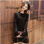 Sport-alkalmi női ruha két színben - széles modell