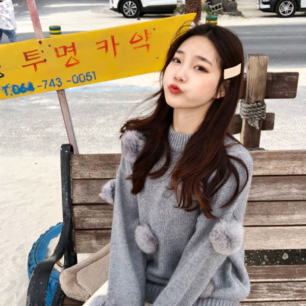 Téli alkalmi női pulóver szürke színben