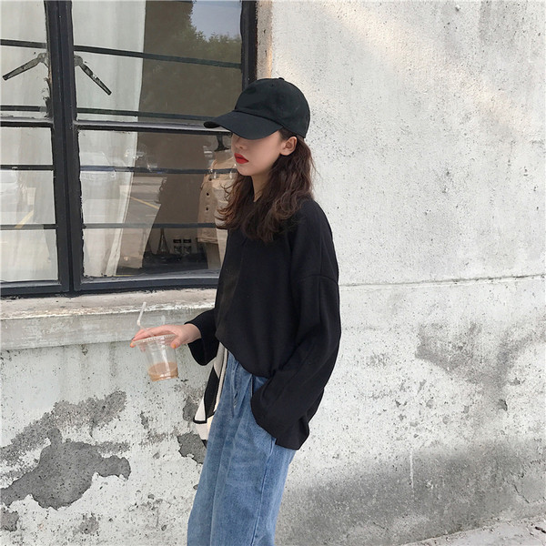 Καθημερινή κυρία πουλόβερ σε τρία χρώματα