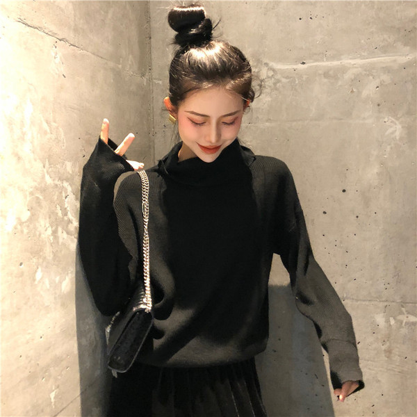 Μοντέρνο μαλακό πουλόβερ κυρίες σε διάφορα χρώματα