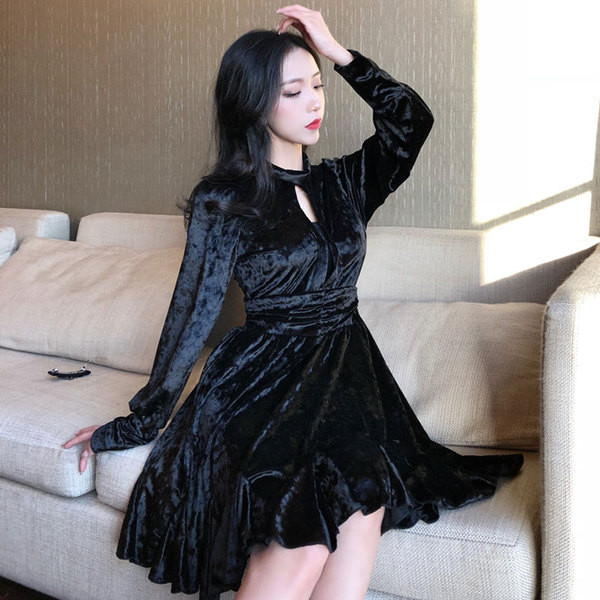 Stílusos női bársonyruha fekete és kék színben