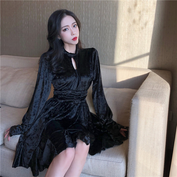 Stílusos női bársonyruha fekete és kék színben