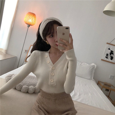 Alkalmi női blúz különböző színekben gombokkal