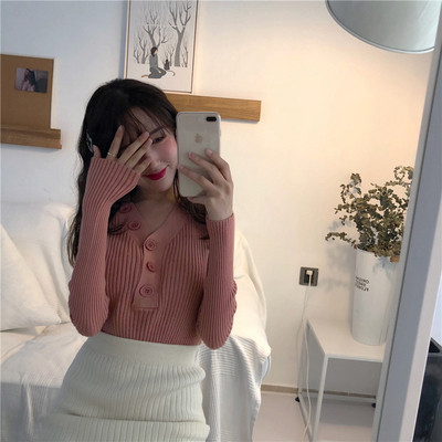 Alkalmi női blúz különböző színekben gombokkal