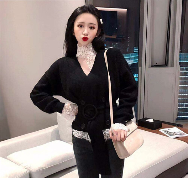 Bluza eleganta de dama transparenta cu motive florale