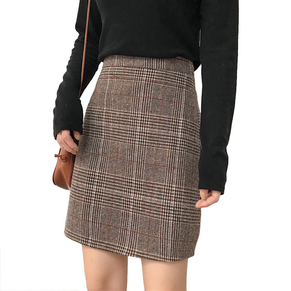 Stílusos női kockás szoknya magas derékkal