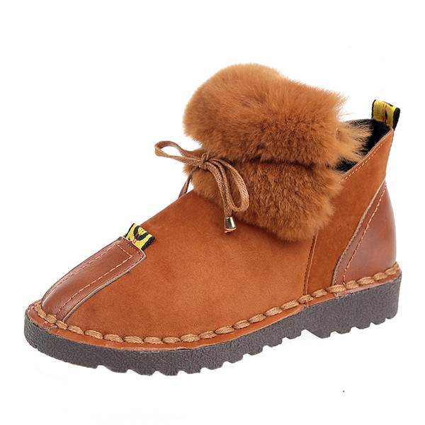 Cizme de dama cu puf de culoare neagra si maro si talpa aspra