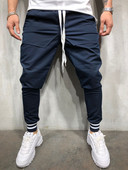 Ανδρικά αθλητικά παντελόνια με ελαστική μέση σε διάφορα χρώματα