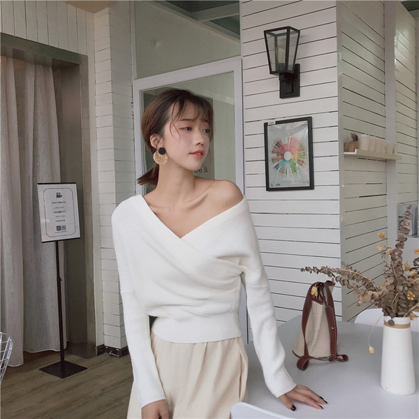 Stílusos női pulóver négy színben