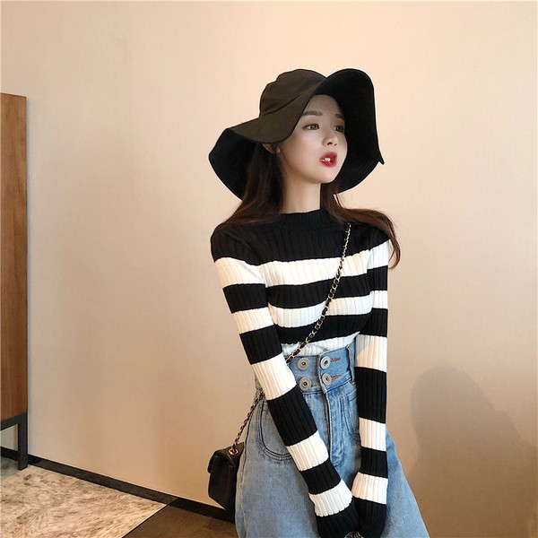 Női csíkos pulóver két színben