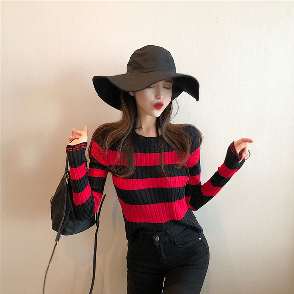 Női csíkos pulóver két színben