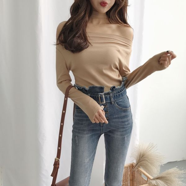 Blugi de dama actuali Model Slim cu talie inalta