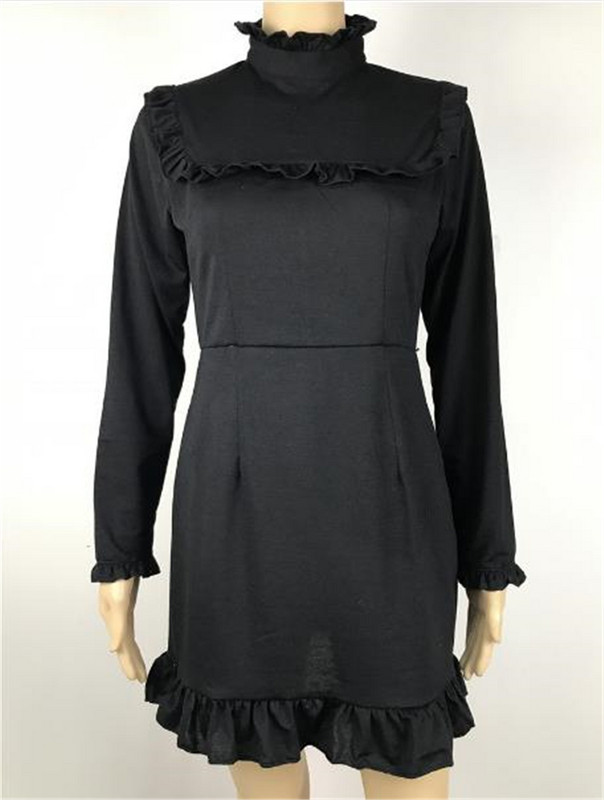 HIT Aktuális női ruha szabású modell fekete és rózsaszín színben