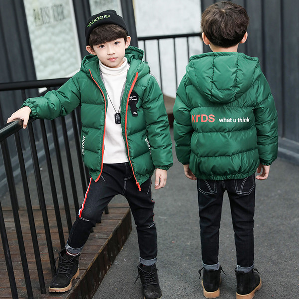 Gyermek kabát fiúknak két színben - zöld fekete