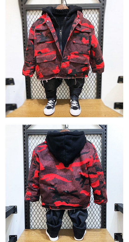 Modern gyerek kabát fiúknak piros színben