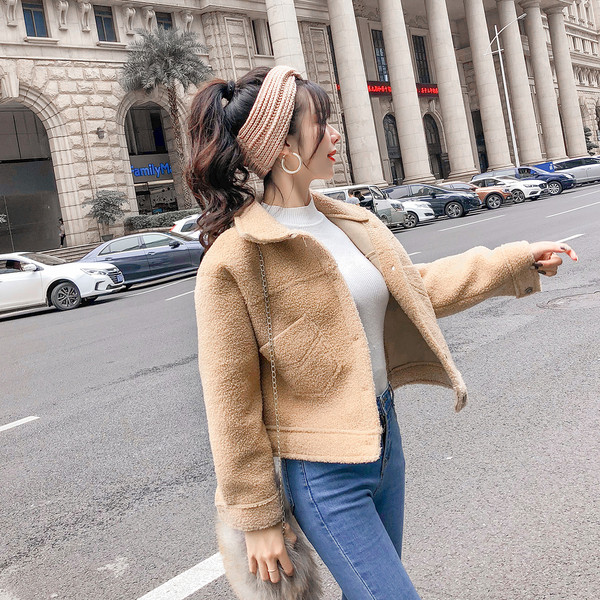 Puha női kabát O-nyakkal, két színben