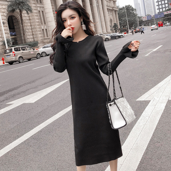 Modern hosszú női ruha két színben