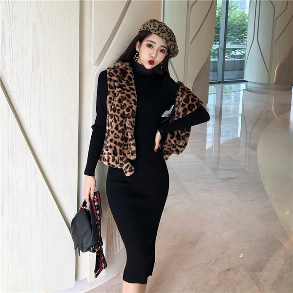 Rochie elegantă de damă în negru