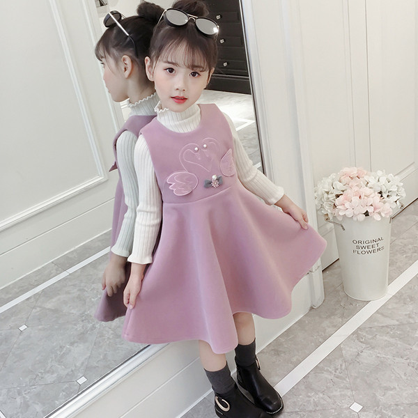 Modern gyerekruha lányoknak két színben