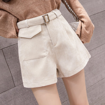 Modern női rövidnadrág három színben