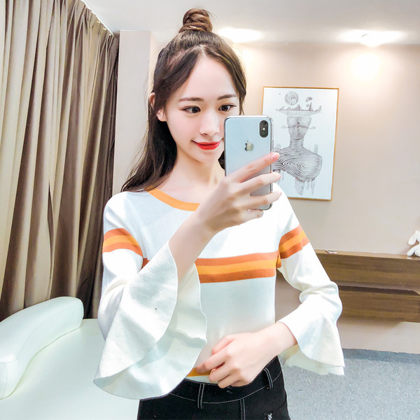 Modern női blúz lótusz ujjal