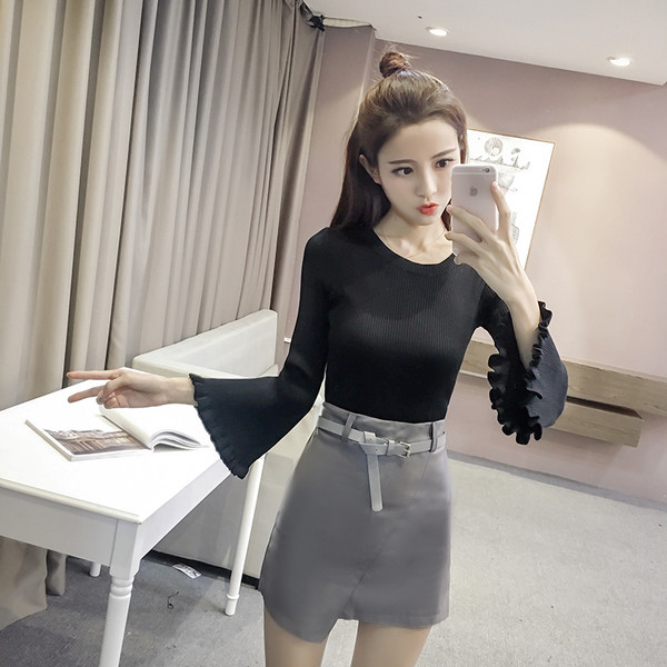 Stílusos női blúz lótusz ujjakkal, több színben