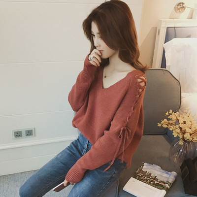 Μοντέρνο γυναικείο  πουλόβερ σε διάφορα χρώματα με γυμνά ώμοι