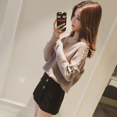 Μοντέρνο γυναικείο  πουλόβερ σε διάφορα χρώματα με γυμνά ώμοι