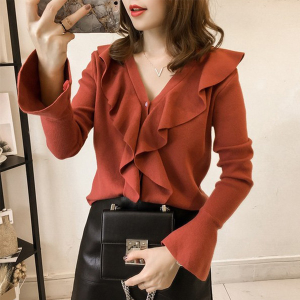 Stílusos női blúz V-nyakkal