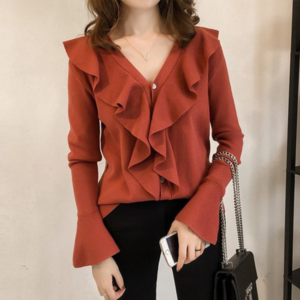 Stílusos női blúz V-nyakkal