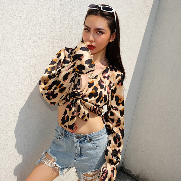 Női extravagáns leopárd blúz