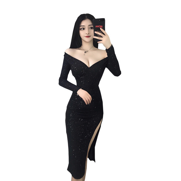 Модерна дамска рокля с V-образно деколте в черен цвят