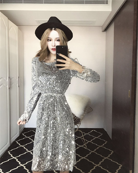 Дамска рокля с дълъг ръкав и пайети в два цвята