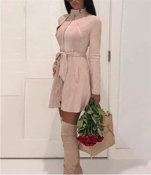 Модерна дамска рокля с джобове и колан на талията в няколко цвята 