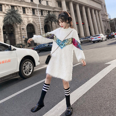 Пухена дамска рокля с цветни пайети в два цвята