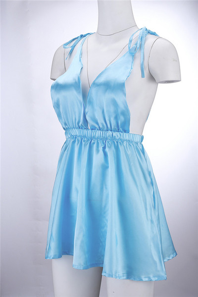 Дамска рокля с дълбоко V-образно деколте в няколко цвята 