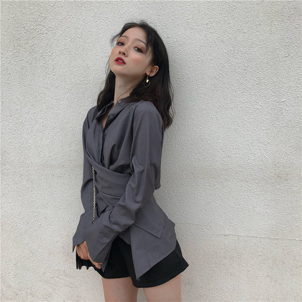 Дамска стилна риза в сив и черен цвят