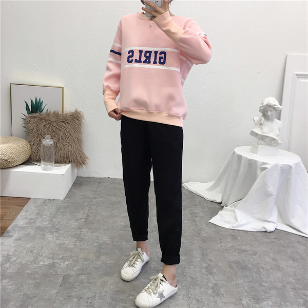 Sportos-alkalmi női blúz színes rózsaszín felirattal