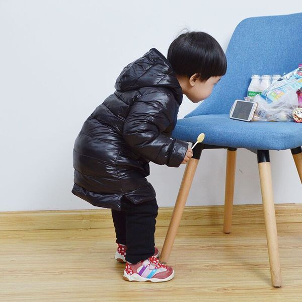 Alkalmi gyerekkabát kapucnival fekete színben, lányoknak és fiúknak egyaránt