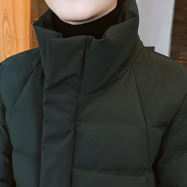 Мъжко яке за зимата в черен и тъмнозелен цвят