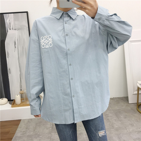 Модерна дамска риза широк  модел в няколко цвята 