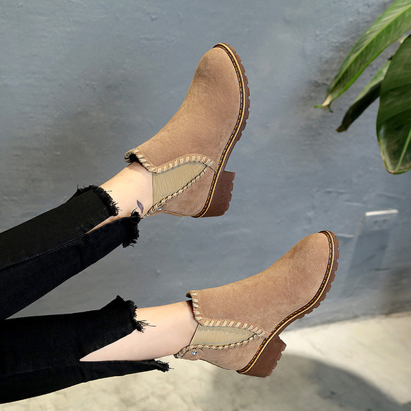 Ежедневни дамски боти от еко велур в бежов и черен цвят