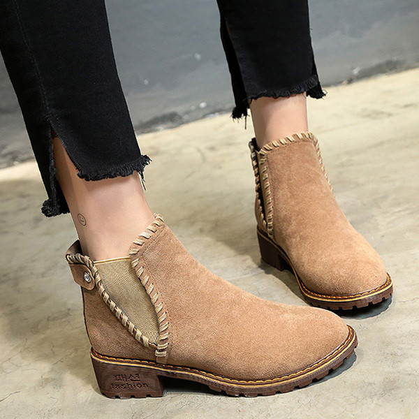 Ежедневни дамски боти от еко велур в бежов и черен цвят