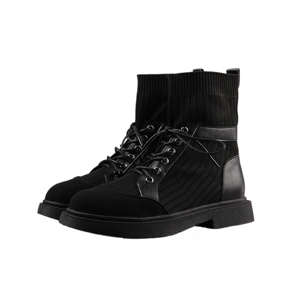 Удобни дамски боти с връзки в черен цвят