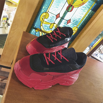 Актуални дамски кецове с груба подметка в три цвята