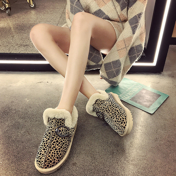 Топли дамски боти за зимата в три цвята