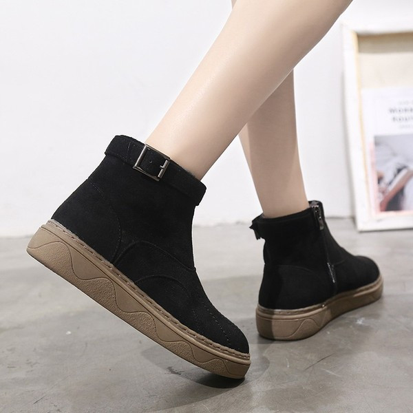 Удобни дамски боти за зимата в черен и кафяв цвят